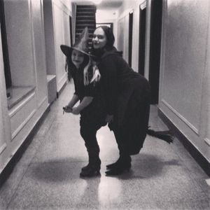 Meet your Posher, Elaine